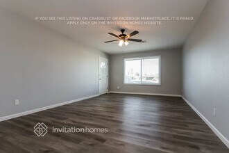 10845 N 44th Ln in Glendale, AZ - Foto de edificio - Building Photo