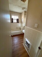 312 N 37th St in Corsicana, TX - Building Photo - Building Photo