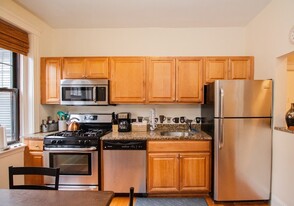 29 Mount Hood Rd, Unit 12 Apartamentos