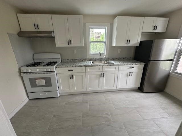 property at 10 Arthur Ave