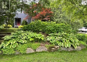 516666 7 Line in Blue Mountains, ON - Building Photo