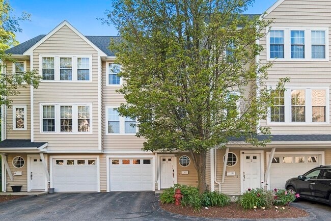property at 122 E Squantum St