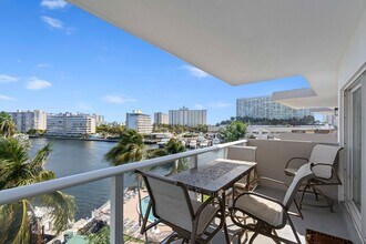 140 NE 28th Ave in Pompano Beach, FL - Building Photo - Building Photo