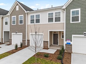 6017 Grey Colt Wy in Durham, NC - Building Photo - Building Photo