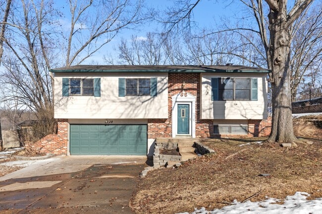 property at 1708 Sparrow Point Ln