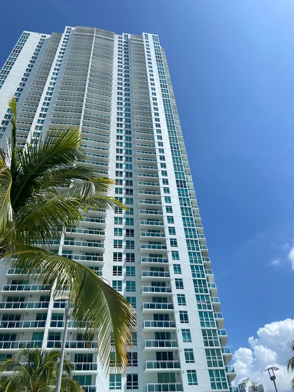 property at 950 Brickell Bay Dr
