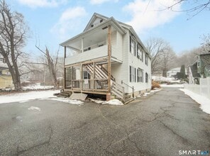 72 Roosevelt Ave in Norwich, CT - Building Photo - Building Photo