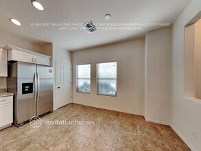 225 N Wesley in Mesa, AZ - Foto de edificio - Building Photo