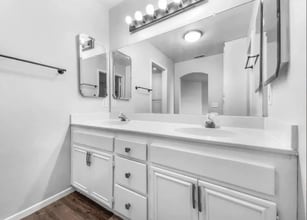 1822 McDougal Terrace in El Cajon, CA - Building Photo - Building Photo