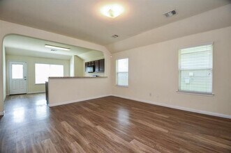 10319 Urban Oak Trl in Houston, TX - Building Photo - Building Photo