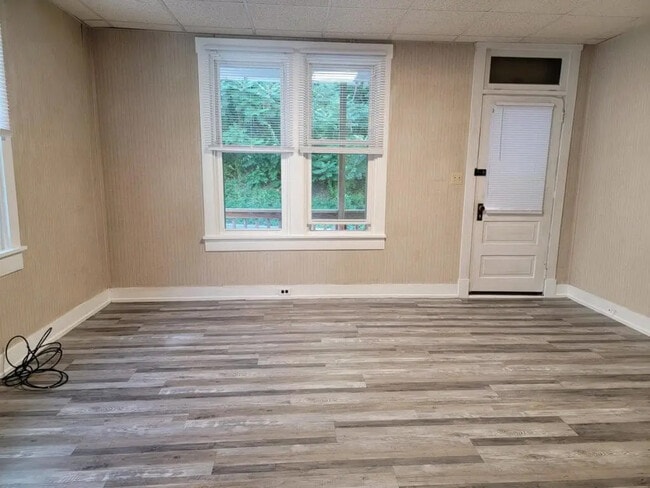 390 N Clay Rd, Unit A in Lititz, PA - Building Photo - Building Photo