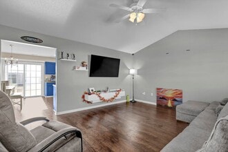 106 Clint Mills Rd in Maysville, NC - Building Photo - Building Photo