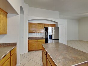 17112 N Melissa Ln in Surprise, AZ - Foto de edificio - Building Photo