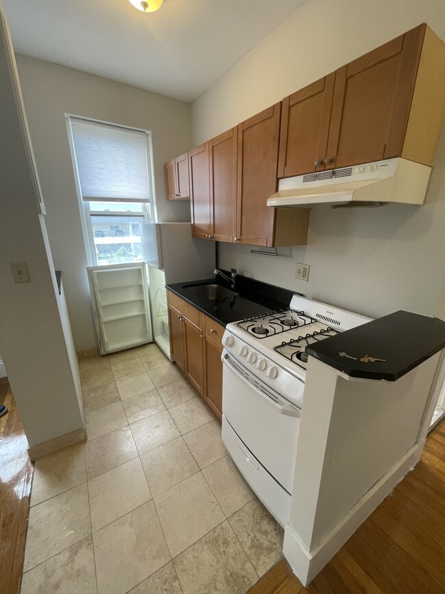 55 Gordon St, Unit 9