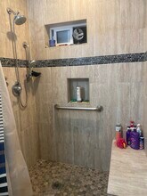 18334 Lorne St in Reseda, CA - Building Photo - Building Photo