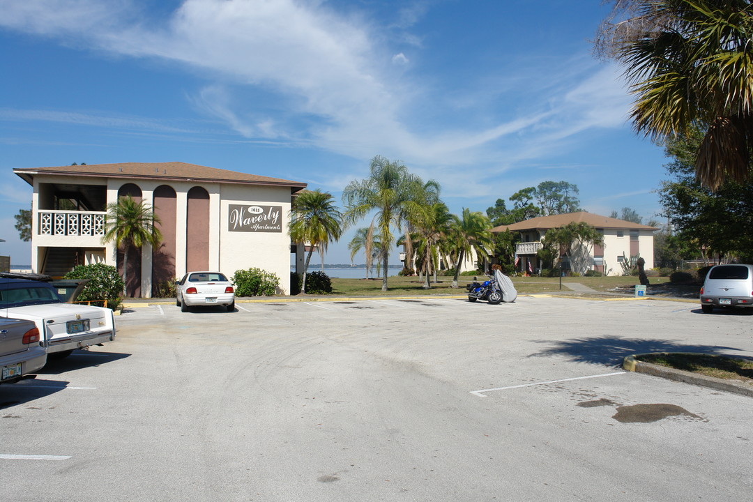 Waverly Apartments in Sebring, FL - Building Photo