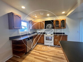 3947 Watson Ave in Toledo, OH - Building Photo - Building Photo