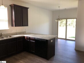 214 Everard Ln in Greer, SC - Building Photo - Building Photo