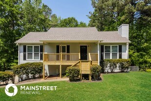 333 Oak Landing Cir in Douglasville, GA - Building Photo