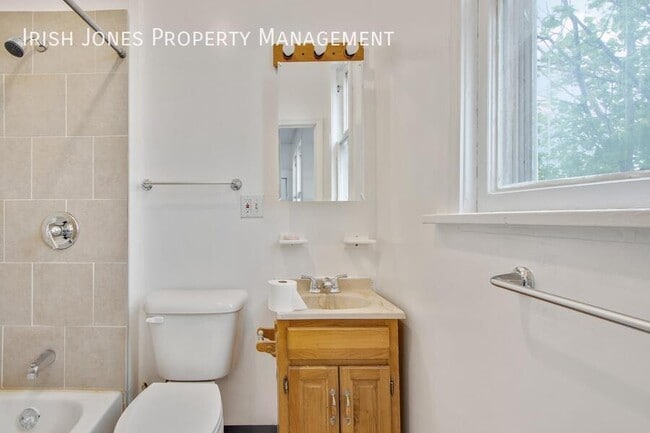 175 Freund St in Buffalo, NY - Building Photo - Building Photo