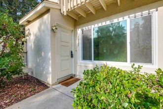 1225 Crescent Terrace in Sunnyvale, CA - Building Photo - Building Photo
