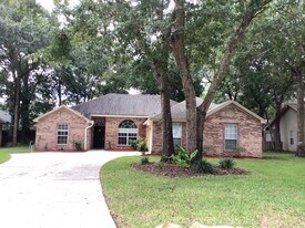 240 Honeysuckle Way in Saint Johns, FL - Building Photo