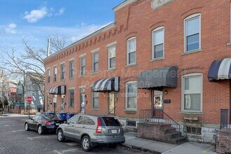 317 E Kossuth St in Columbus, OH - Building Photo - Building Photo