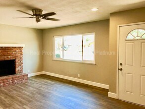 3653 N Shirley Ave in Fresno, CA - Building Photo - Building Photo