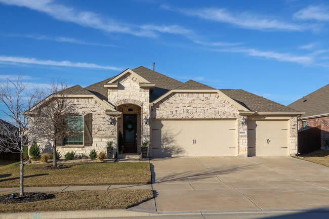 Hills Of Crown Ridge in Frisco, TX - Building Photo - Building Photo