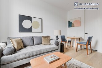 250 Union Ave in Brooklyn, NY - Foto de edificio - Building Photo