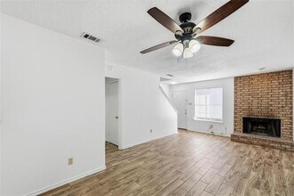 2710 Wimbledon Ct in Garland, TX - Building Photo - Building Photo