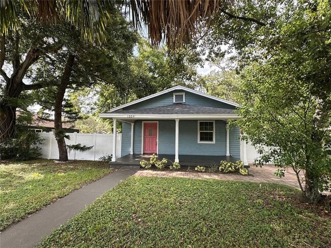 property at 1004 E Louisiana Ave