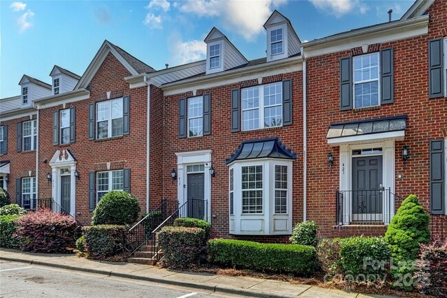 property at 417 Armour St