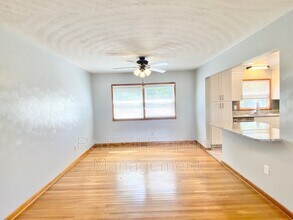 137 Tanglewood Dr in Hampton, VA - Building Photo - Building Photo