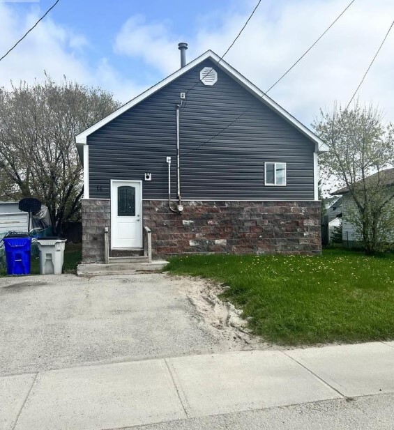 property at 14 Bruce Ave