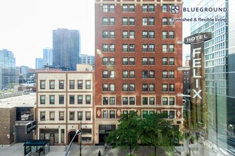 77 W Huron St in Chicago, IL - Building Photo - Building Photo