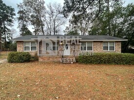 102 Hope Pl in Warner Robins, GA - Building Photo