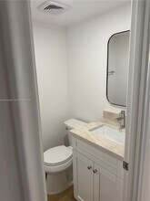 7775 SW 86th St in Miami, FL - Building Photo - Building Photo
