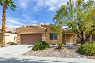 94 Cora Hills Ct in Las Vegas, NV - Building Photo - Building Photo