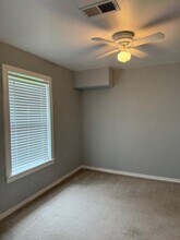 15114 Firetower Rd in Conroe, TX - Foto de edificio - Building Photo