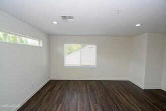626 Valley Rd in Reno, NV - Building Photo - Building Photo