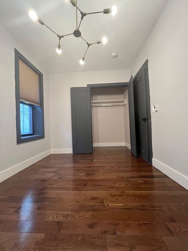 63 Vroom St, Unit 1R in Jersey City, NJ - Building Photo - Building Photo