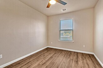 4611 Graceful Ln in Austin, TX - Building Photo - Building Photo