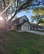 14623 Highland Ridge in San Antonio, TX - Building Photo - Building Photo