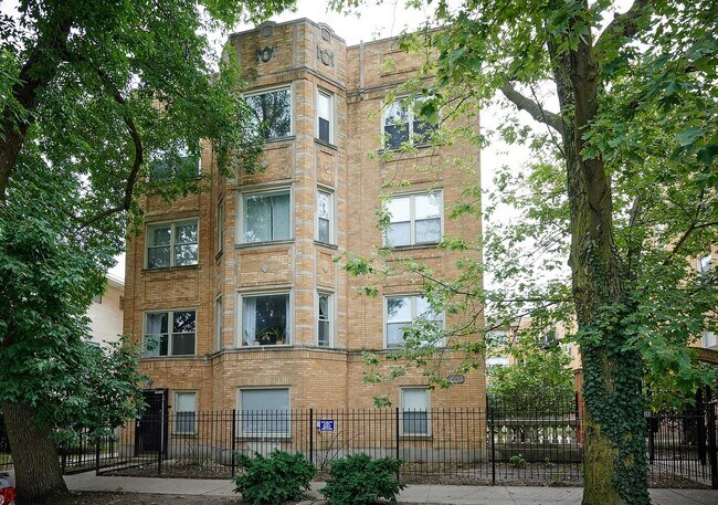 1633 W Farwell Ave in Chicago, IL - Building Photo - Building Photo