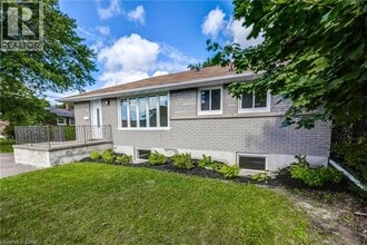 8 Glengarry Rd in St Catharines, ON - Building Photo - Building Photo