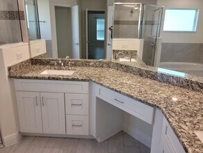 941 SW California Blvd in Port St. Lucie, FL - Building Photo - Building Photo