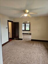 4115 34th Avenue, Unit 2 in Cincinnati, OH - Building Photo - Building Photo