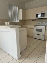 2460 SE 15th Pl in Homestead, FL - Building Photo - Building Photo