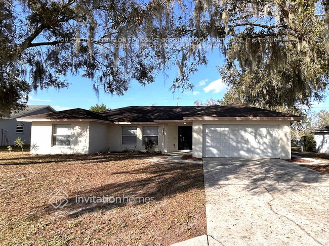 property at 266 Glenridge Loop N